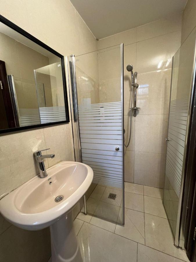Central Ben Yehuda Apartment Kudüs Dış mekan fotoğraf